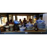 VARIOUS BLUE & WHITE WARE, VARIOUS POTTERY MUGS,