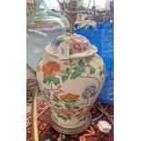 ORIENTAL PORCELAIN TABLE LAMP WITH BIRD AND FLORAL DECORATION