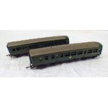 TRIANG RAILWAYS HO/OO GAUGE CLASS 101 DMU BR GREEN