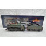 BACHMANN 32-300 OO GAUGE COLLETT GOODS 2244 BR LINED GREEN L/CREST CHURCHWARD TENDER.