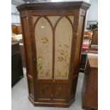 19TH CENTURY CARVED PINE CORNER CABINET WITH PAINTED FLORAL DECORATION & SINGLE PANEL DOOR WITH