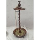 LATE 19TH OR EARLY 20TH CENTURY TURNED MAHOGANY CLAY PIPE STAND WITH WORKED BRASS ASHTRAY TO BASE &