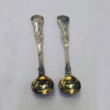 PAIR OF VICTORIAN SILVER SALT SPOONS WITH GILT BOWLS BY JOHN & HENRY LIAS LONDON 1840/41 - 52G