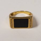 9CT GOLD DIAMOND SET SIGNET RING - 5.