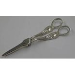 PAIR OF VICTORIAN SILVER GRAPE SCISSORS, THE HANDLES WITH FEATHER EDGE DECORATION,