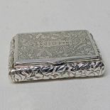 19TH CENTURY CHINESE SILVER SNUFF BOX WITH FOLIATE DECORATION BY WOSHING SHANGHAI CIRCA 1890 - 5.