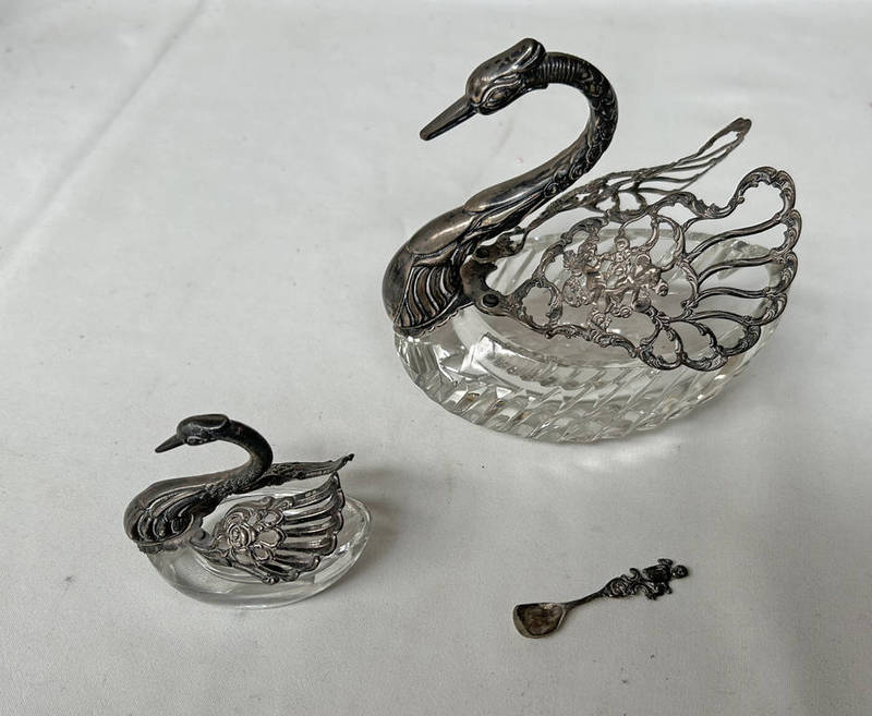 2 GLASS SWANS WITH IMPORT MARKS,