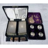 CASED PAIR OF SILVER BRUSHES & COMB SET OF VICTORIAN SILVER SALTS IN ASSOCIATED CASE