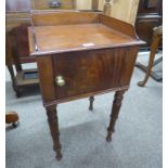 19TH CENTURY MAHOGANY BEDSIDE CABINET WITH GALLERY TOP & TURNED SUPPORTS 77 CM TALL