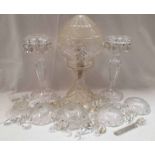 2 EARLY 20TH CENTURY CUT GLASS CANDLE HOLDERS WITH CUT GLASS DROPS & VARIOUS OTHER CUT GLASS