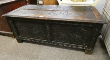 OAK COFFER WITH DECORATIVE CARVED PANELS Condition Report: Dimensions: 46cm tall