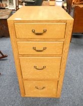 20TH CENTURY OAK FILING CHEST WITH 2 SHORT & 2 DEEP DRAWERS.