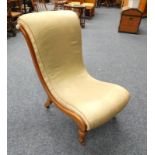 19TH CENTURY MAHOGANY CHAIR WITH TURNED SUPPORTS