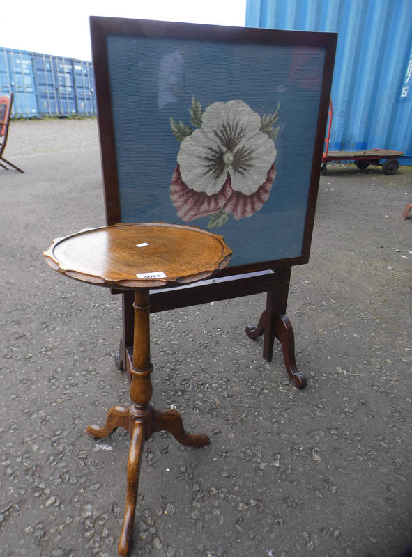 MAHOGANY FRAMED FOLDING FIRE SCREEN TABLE WITH FLORAL TAPESTRY TOP & OAK CIRCULAR OCCASIONAL TABLE