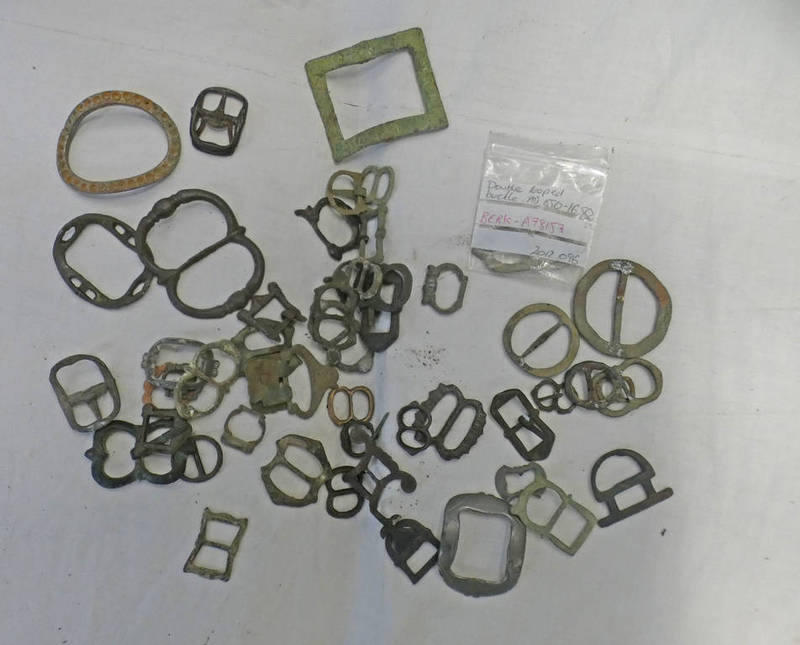 A GOOD SELECTION OF BUCKLES TO INCLUDE METAL DETECTOR FINDS, DOUBLE LOOPED BUCKLE 1550-1650,