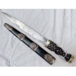 SCOTTISH REGIMENTAL PIPERS DIRK WITH 30CM LONG BLADE ETCHED WITH SCROLLING FOLIAGE & THISTLES,