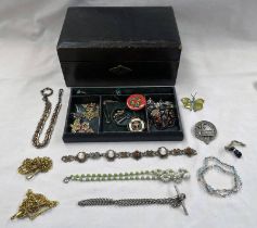 LEATHER JEWELLERY BOX & CONTENTS TO INCLUDE FILIGREE CAMEO BRACELET, FLORAL BEAD NECKLACE ETC.