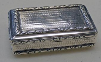 SILVER SNUFF BOX WITH DECORATIVE BORDERS & ENGINE TURNED DECORATION BY THOMAS NEWBOLD,