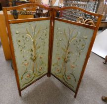 ARTS & CRAFTS STYLE OAK FOLDING 2 PART SCREEN WITH DECORATIVE SEWN WORK PANELS.