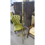 ARTS & CRAFTS STYLE BRASS STANDARD LAMP WITH 3 SPREADING SUPPORTS WITH DECORATIVE FEET