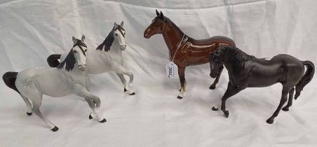 BESWICK PORCELAIN , THE WINNER - 2421,