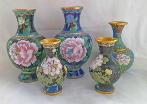 PAIR OF CHINESE CLOISONNE VASES & 3 OTHER CHINESE CLOISONNE VASE.