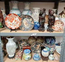 EXCELLENT SELECTION OF CHINESE AND OTHER ORIENTAL PORCELAIN ETC ON 2 SHELVES