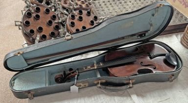 VIOLIN WITH 33CM LONG 2 PIECE BACK,