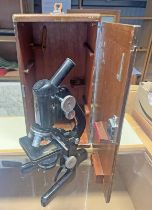 WATSON & SONS LTD LONDON SERVICE I MICROSCOPE WITH ROTATING EYE PIECE,