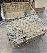 2 WICKER BASKETS (AF)