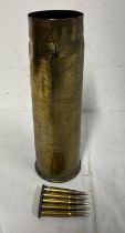 WW1 BRITISH 13 POUNDER BRASS SHELL A 5 INERT RIFLE ROUNDS ON A CLIP