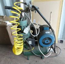 AIR COMPRESSOR