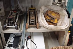 3300LBS HYDRAULIC FLOOR JACK & ONE OTHER FLOOR JACK CHAIN WITH HOOK ETC.