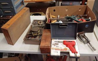 GOOD SELECTION OF TOOLS TO INCLUDE 5 LARGE CLAMPS, HAND DRILL DRAPER MULTI - RASP 2829 ETC.