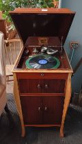 20TH CENTURY MAHOGANY CASED HMV GRAMAPHONE WITH 4 PANEL DOORS