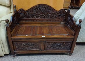 MAHOGANY HALL BENCH WITH DECORATIVE FLORAL CARVING & LIFT-UP SEAT,