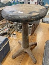 SINGER SEWING MACHINE STOOL WITH WOODEN TOP AND CAST METAL BASE EMBOSSED "SINGER"