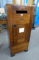 EARLY 20TH CENTURY MAHOGANY POST BOX WITH SINGLE PANEL DOOR OPENING TO LETTER RACK ON SQUARE