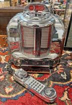 NOVELTY 'DINER PHONE' IN THE SHAPE OF A JUKE BOX