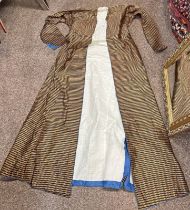 MIDDLE EASTERN MEN'S GARMENT WITH ALL OVER DESIGN,