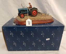 BORDER FINE ARTS FIGURE TRACTORS A2141 RIDGING UP Condition Report: Tractor exhaust