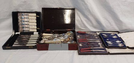 LOT WITHDRAWN EXCELLENT SELECTION OF SILVER PLATED WARE TO INCLUDE MOTHER OF PEARL HANDLED PICKLE