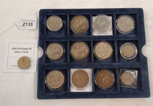 TRAY OF VARIOUS COINS TO INCLUDE 1677 CHARLES II CROWN, WITH C.O.A., 1696 WILLIAM III CROWN, WITH C.