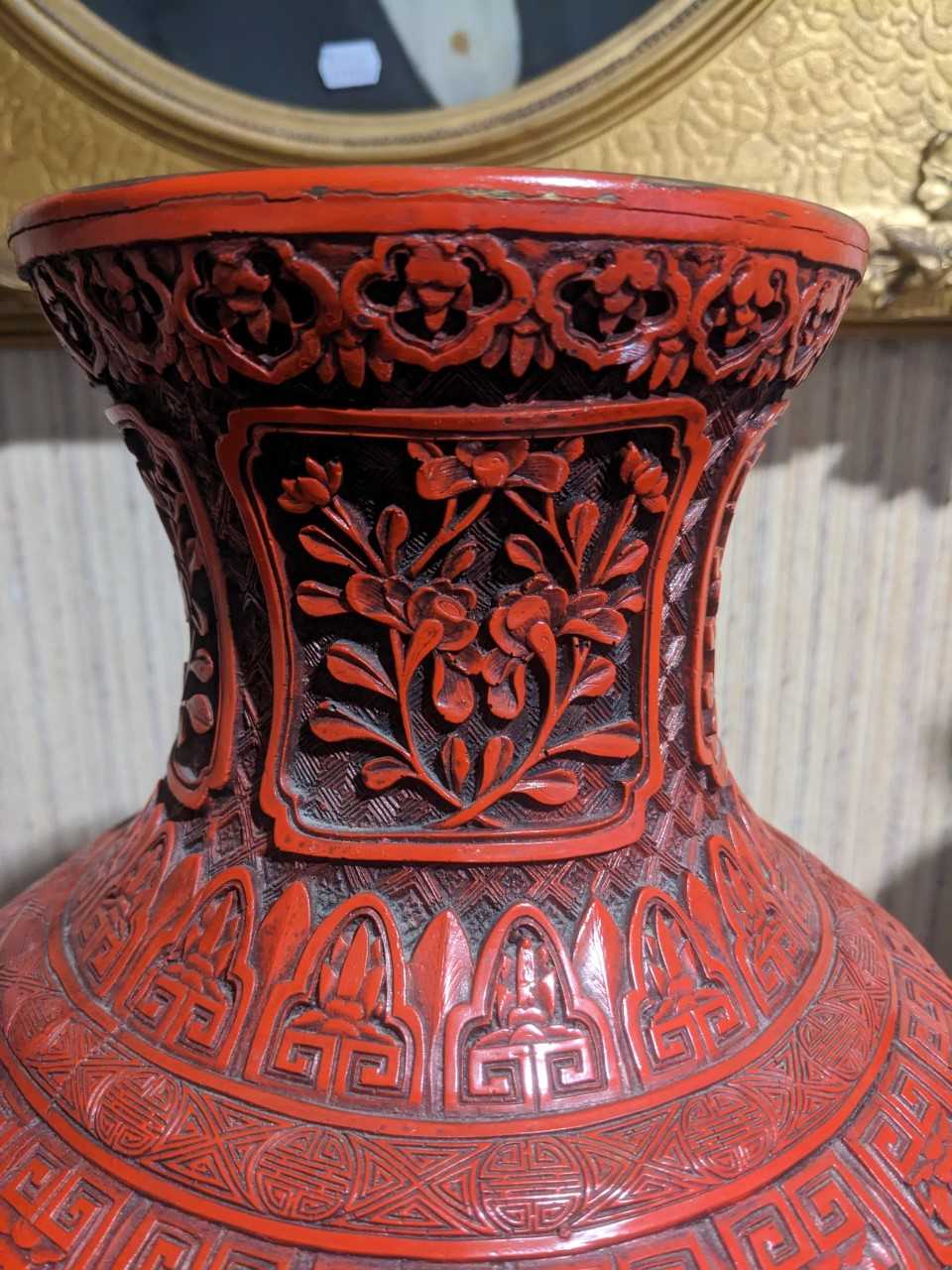 A Chinese Cinnabar Lacquer Vase, of baluster form, decorated with figures in landscape panels within - Bild 3 aus 8