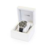 Seiko: A Stainless Steel Calendar Chronograph Wristwatch, signed Seiko, model: Chronograph Scuba