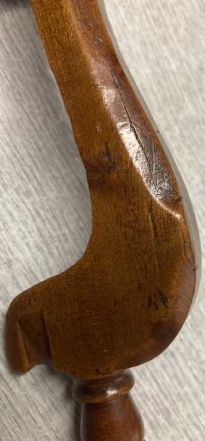 19th Century Mahogany Knitting Stick, with inlaid decoration and rectangular glazed aperture - Image 4 of 8