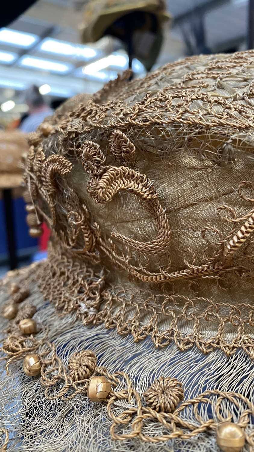 Early 20th Century Millinery, comprising an Alice Marseault Haute Mode - Orléans brown lace - Image 5 of 13