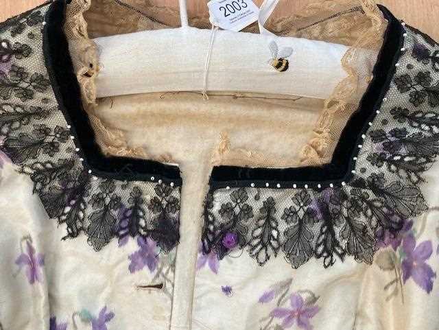 19th Century Cream Silk Dress printed with purple flowers, square neckline trimmed with black velvet - Image 20 of 21
