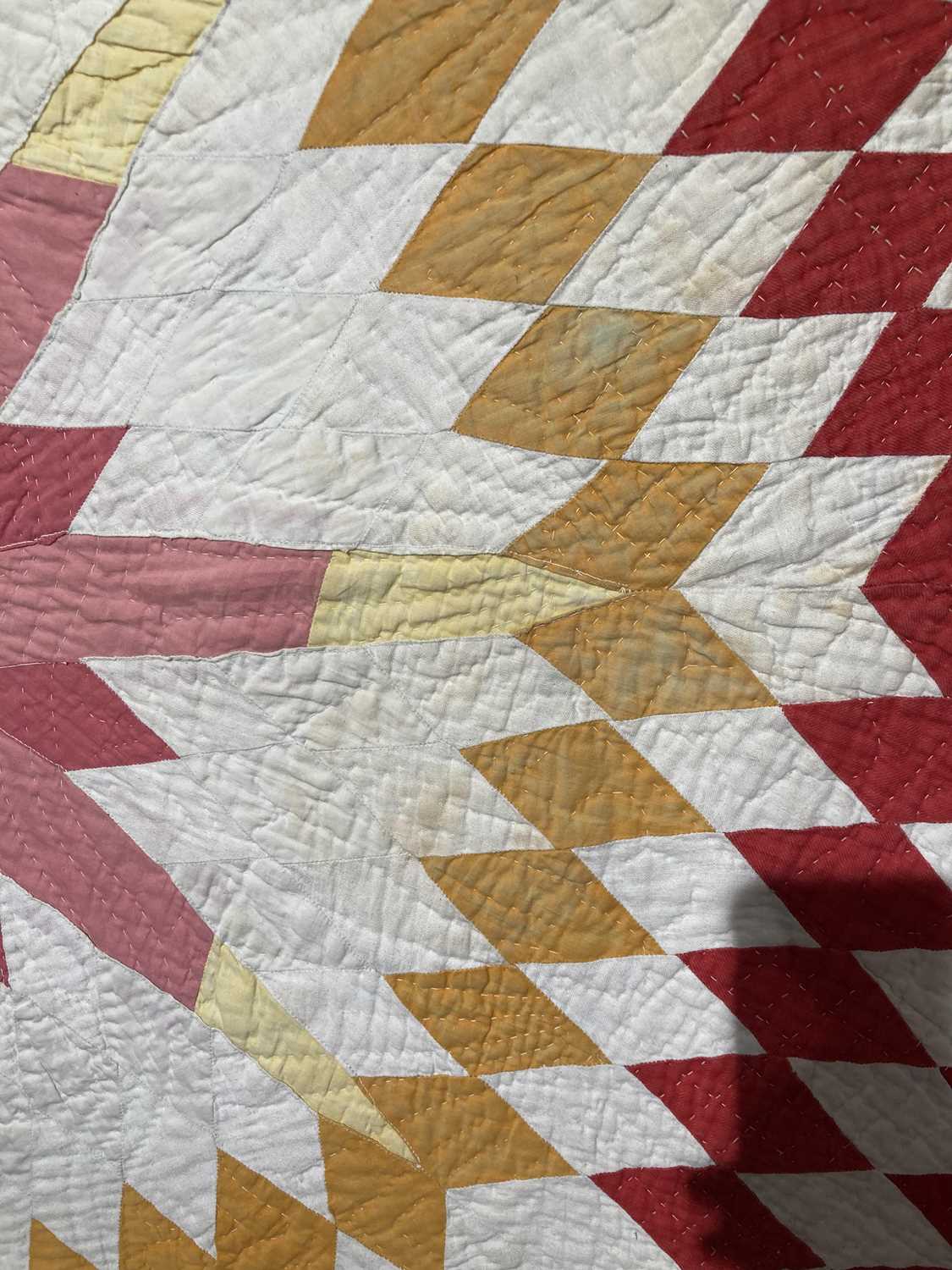 Late 19th Century North Country Star of Bethlehem or Lone Star Cotton Quilt, central pink star - Image 7 of 11