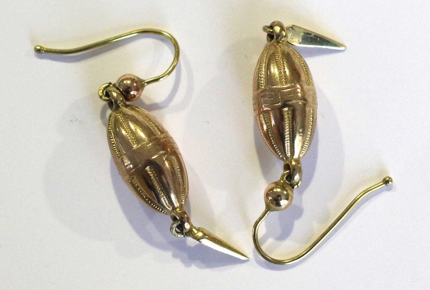 A Pair of Drop Earrings, unmarked, with hook fittings, length 4.5cmGross weight 4.6 grams.